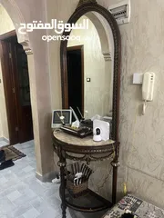  4 انتريه وثريه تعليق عدد 2 وثريه خشب عدد 2