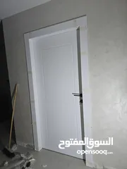  4 ابواب بوليمير ضد الرطوبه والعفن  عزل صوتي  اغلاق سلس ومريح كفاله 10 سنوات اسعار منافسه شامل التركيب