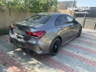 7 Mercedes A200 Sedan AMG/Black Edition
