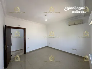  18 شقة سوبر ديلوكس - النخيل - 4نوم 2ماستر - 250م - بلكونتين بإطلالــــه مميزة - قرب الخدمات العامة