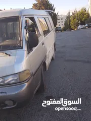  8 باص h 100 موديل 2000
