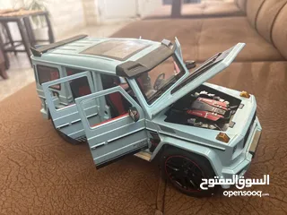  3 سيارة ألعاب جي كلاس