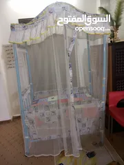  4 سرير اطفال مع فرشة للبيع استعمال سنه فقط جديد