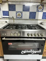  4 فرن بخمس عيون 5 burners stove with oven
