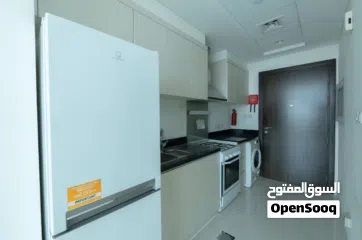  5 استديو لقطه كامل الخدمات مؤنث بالكامل بمسبح خاص وحديقه والسعر غير قابل للمنافسه بادر بالحجز