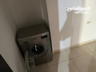  5 استوديو مفروش للايجار عين منجد