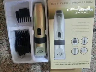  1 ماكينه حلاقه حيوانات للبيع استعمال مره واحده تعمل جيدا مع جميع انواع الحيوانات استعملت للتجربه فقط