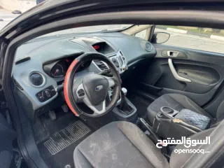  10 فورد فيستا