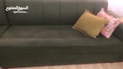  4 طقم كنب خشب ممتاز