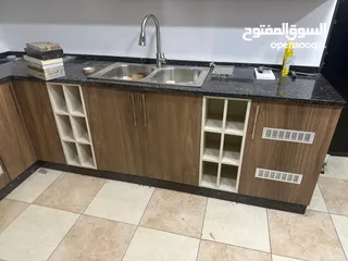  4 مطبخ جديد غير مستخدم  مقاس 3 * 3 من دون الرخامات