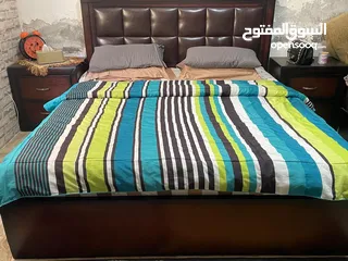  1 غرفة نوم بحاله ممتازه للبيع