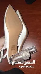  3 كعب نسائي شبه جديد