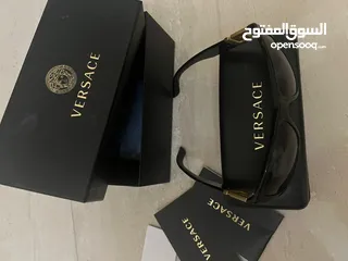  1 نظارة فرزاتشي اصلية صناعة ايطالية ثمنها الاصلي ب400 وسعر البيع ب150