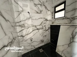  6 شقة غير مفروشة للبيع في عبدون  ( Property ID : 39462 )