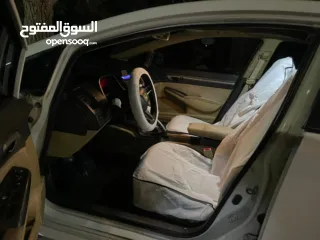  26 هونداي اكسنت 2016 اصل كوري عدد 2 لون ابيض ولون فضي / وبيكانتو 2019 /هوندا سيفيك 2008