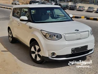  1 كيا سول كهربائية موديل 2018 لون ابيض وارد كوري