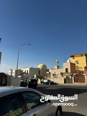  3 شقه للبيع في العقبه