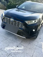  2 Toyota RAV4 (XLE) PRIME HYBRID 2022