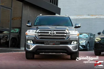  2 واد الوكاله صيانه الوكاله 2017 Toyota Land Cruiser GX.R