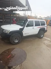  6 جيب نيسان باترول