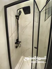  17 شقة طابق ثالث مع روف دوبلكس 215 متر وتراس 90 متر في ضاحية النخيل بسعر مميز جداا