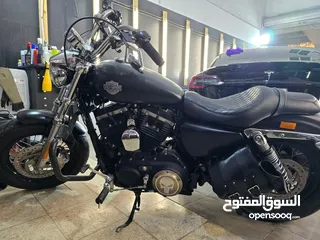  2 Harley Davidson Sportster Custom XL 1200
