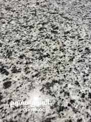  4 1250 متر مربع شايش درج جرانيت مصري نيو حلايب جودة عالية ، قياسات من 100 الى 160 سم بسعر الجملة