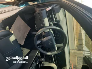  9 تويوتا كامري XSE موديل 2025 للعمومي او السياحي اعلى صنف بانوراما عداد 1000 ميل
