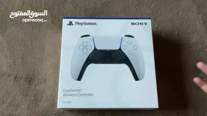 1 brand new ps5 controller