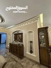  26 شقة مميزة للبيع في ضاحية الرشيد / شارع الجامعة