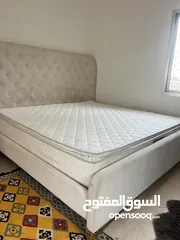  3 سرير مستعمل مع مرتبة طبية جديدة