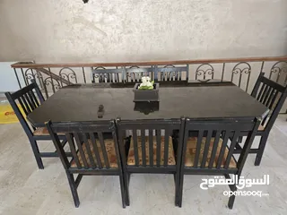  1 طقم سفرة 8 مقاعد خشب بلوط