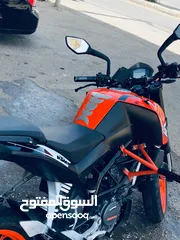  7 KTM DUKE 200cc 2020