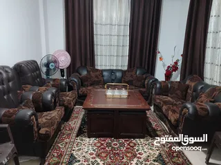  1 طقم كنب بحالة جيدة
