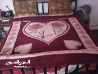  1 تخت مجوز مستعمل
