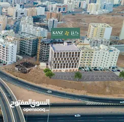  2  مكتب مميز بإطلالة رائعة للبيع في بوشر، مقابل مول عمان