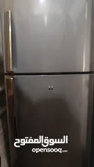  8 ثلاجه  LG  صغيرة للبيع