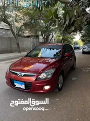  4 هيونداي i30 2011 فابريكا بالكامل برة وجوة