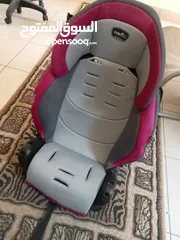  4 عربات ومقاعد و سراير اطفال بحاله ممتازه للبيع في اربد