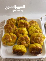  4 كعك بسمسم او عقه الاشي صح