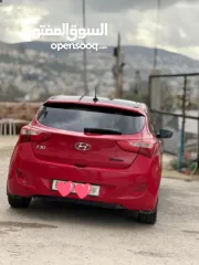  2 هيونداي i30  موديل 2015