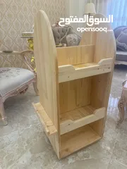 11 مكتبة اطفال مع قاعدة متحركة