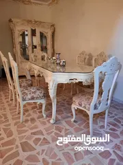  16 طاولة سفرة وفضية مصري حفر من الطراز الرفيع .   كراسي خشب زان عدد 8   للإستفسار