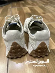  3 حذاء new balance 327 للبيع