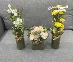  1 Set of Three Artificial Flower Pots ورد اصطناعي عدد 3