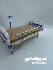  1 سرير طبي كهربائي