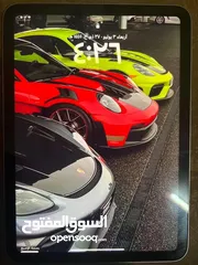  3 iPad 10 شبه جديد