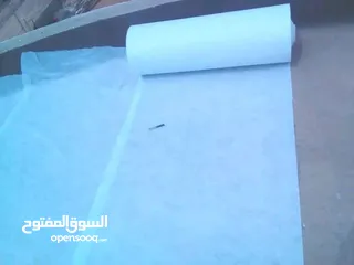 17 فني عازل مائي وحراري
