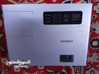  9 بروجكتر هيتاشيVGA موديلcpRx70....2000لومنس به مدخلAV.......VGA