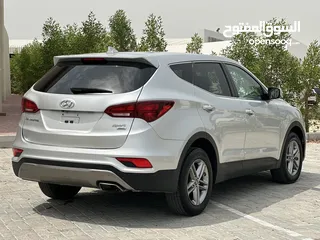  5 Hyundai Santafe 2017